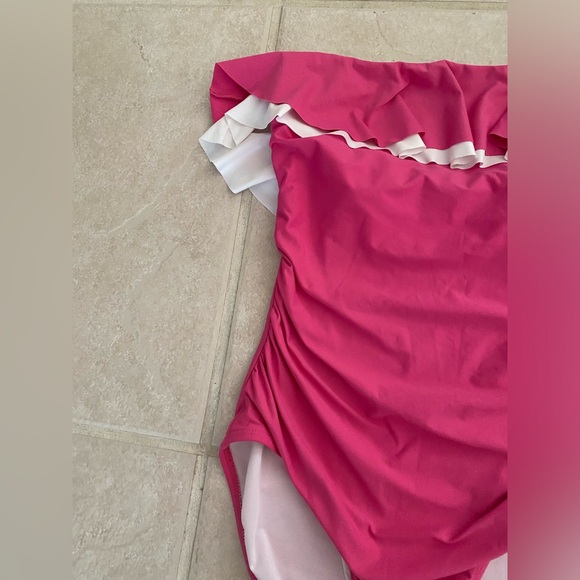 Tommy Hilfiger Ruffle Strapless One Piece Swimsuit - Size 10 - Picture 4 of 16